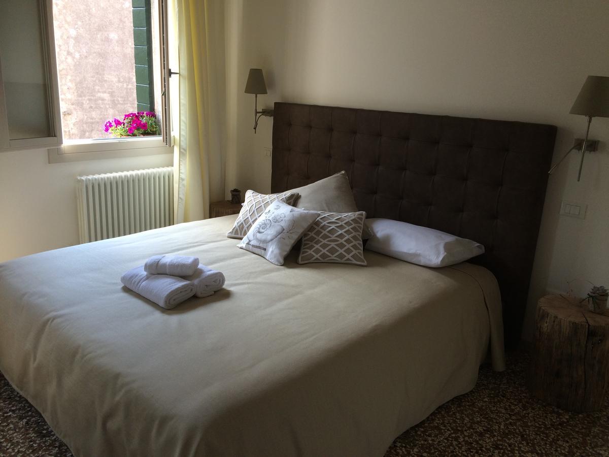B&B Al Pozzo Di Luce Venetië Buitenkant foto